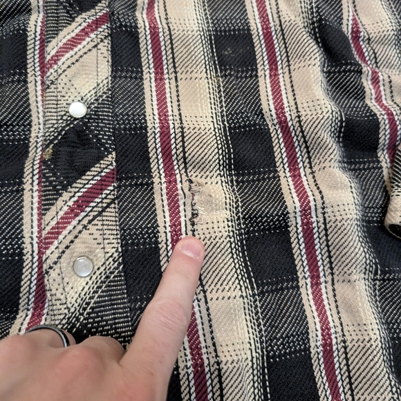 Y2k Wrangler Shacket Pearl Snap Insulated Men's L?XL? Plaid Flaws - Picture 3 of 7
